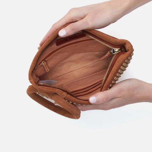 HOBO Maggie studded leather clutch. 100%leather New With Tags - Picture 4 of 7